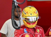 雷火电竞简介-迈凯伦轻取哈斯车队，汉密尔顿带队取胜的简单介绍